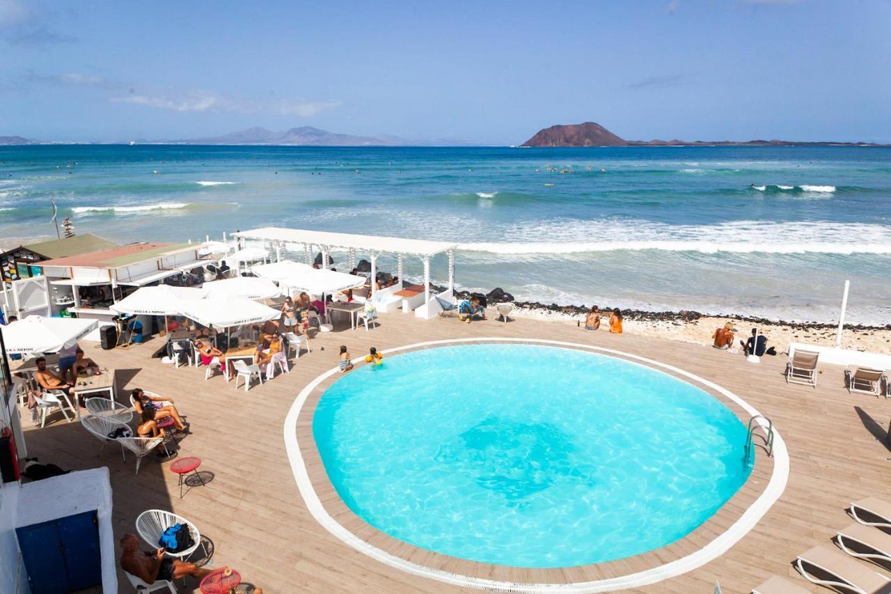 Apartamentos Punta Elena Beach Коральео Экстерьер фото