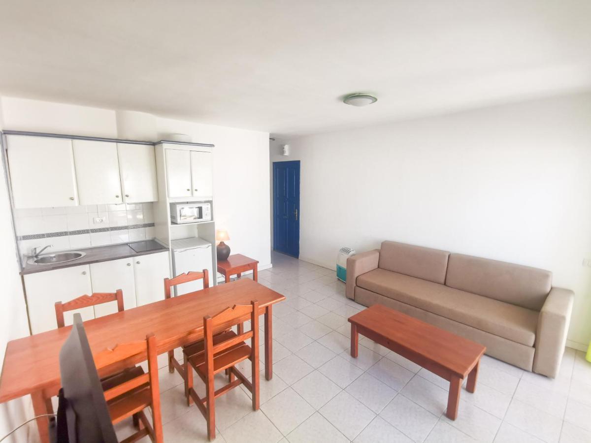 Apartamentos Punta Elena Beach Коральео Экстерьер фото
