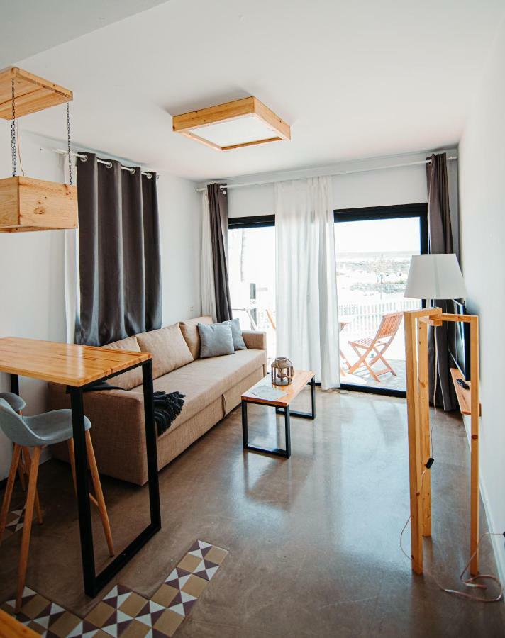 Apartamentos Punta Elena Beach Коральео Экстерьер фото